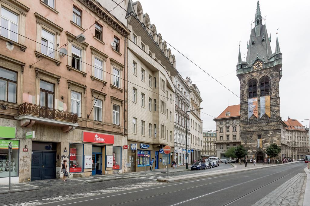 Apartment Jindrisska Praha Bagian luar foto